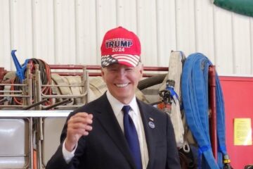 biden trump hat