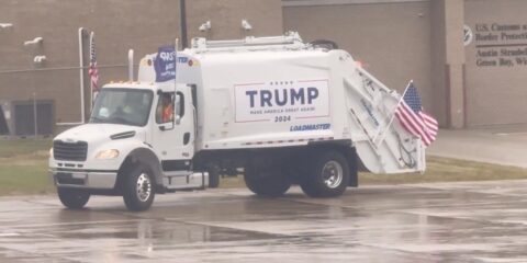 trump garbage truck