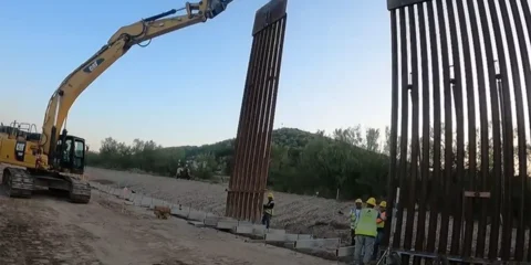 trump border wall