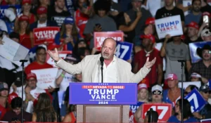 'Pawn Stars' Boss Opens Up About Why Trump Apologized to Him