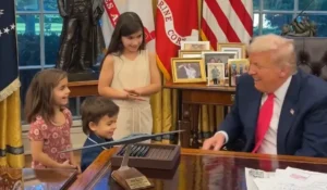 President Trump Takes Break From Busy Day to Greet Young Visitors in Viral Moment