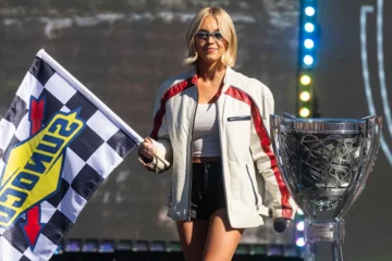 sydney sweeney nascar