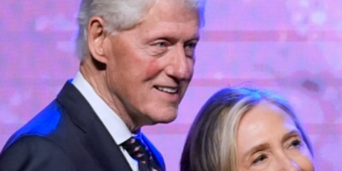 Political figures at an event.